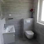 Riva - Five Bedroom With Pool And Sea View ヴィラ