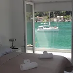 Riva - Five Bedroom With Pool And Sea View ヴィラ Mokošica