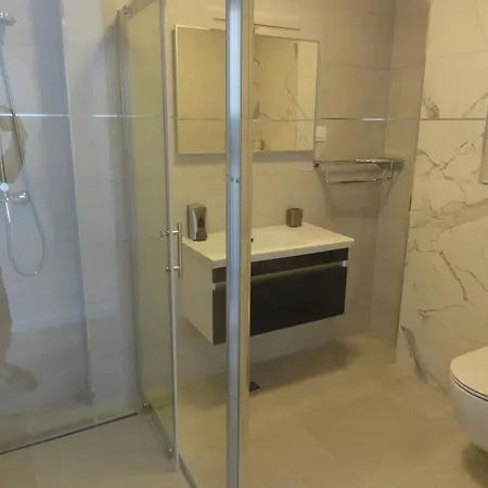 Riva - Five Bedroom With Pool And Sea View * Мокошица