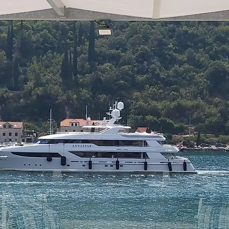 别墅 Riva - Five Bedroom With Pool And Sea View *