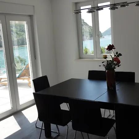 فيلة Riva - Five Bedroom With Pool And Sea View Mokošica